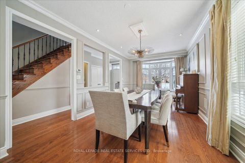 Photo 10 at 2313 Blue Oak Circle, WM Westmount, Oakville