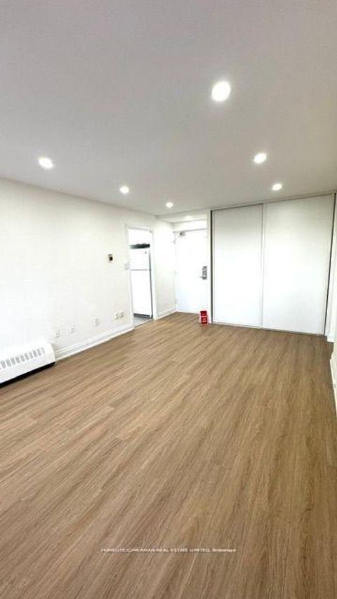 Photo 13 at 505 - 725 Don Mills Road, Flemingdon Park, Toronto