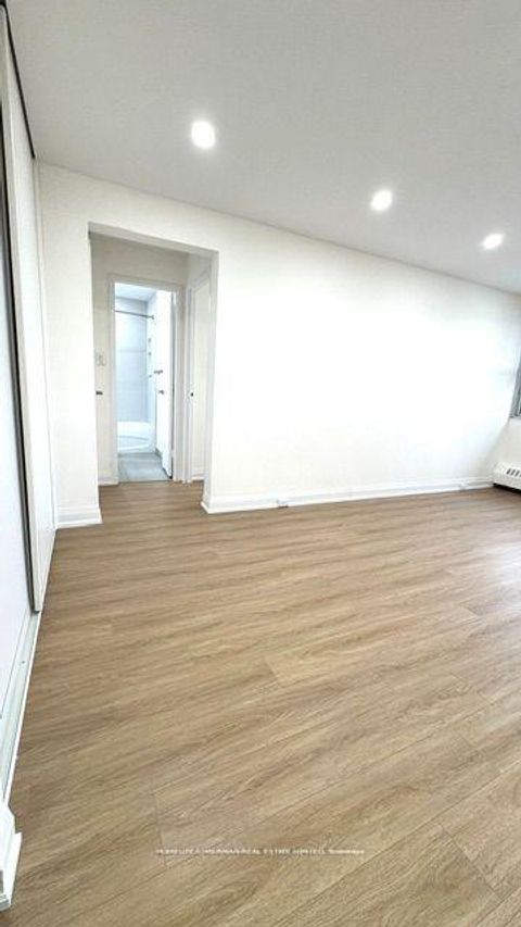 Photo 14 at 505 - 725 Don Mills Road, Flemingdon Park, Toronto
