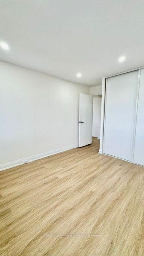 Photo 19 at 505 - 725 Don Mills Road, Flemingdon Park, Toronto