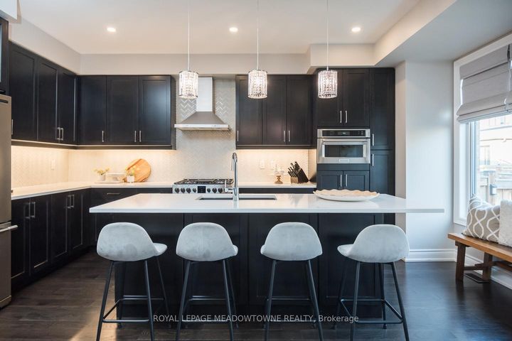 Photo 11 at 390 Ramsey Place, FO Ford, Milton