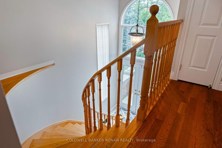 Photo 30 at 44 Baccarat Crescent, Snelgrove, Brampton
