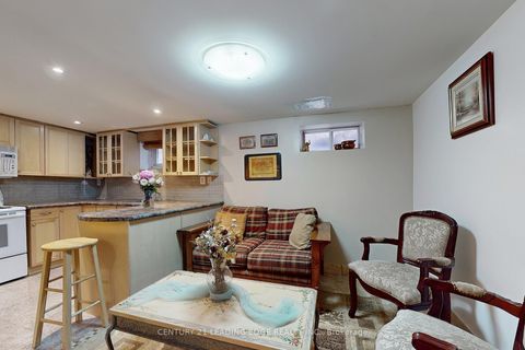 Photo 31 at 11 Bellvare Crescent, Maryvale, Toronto