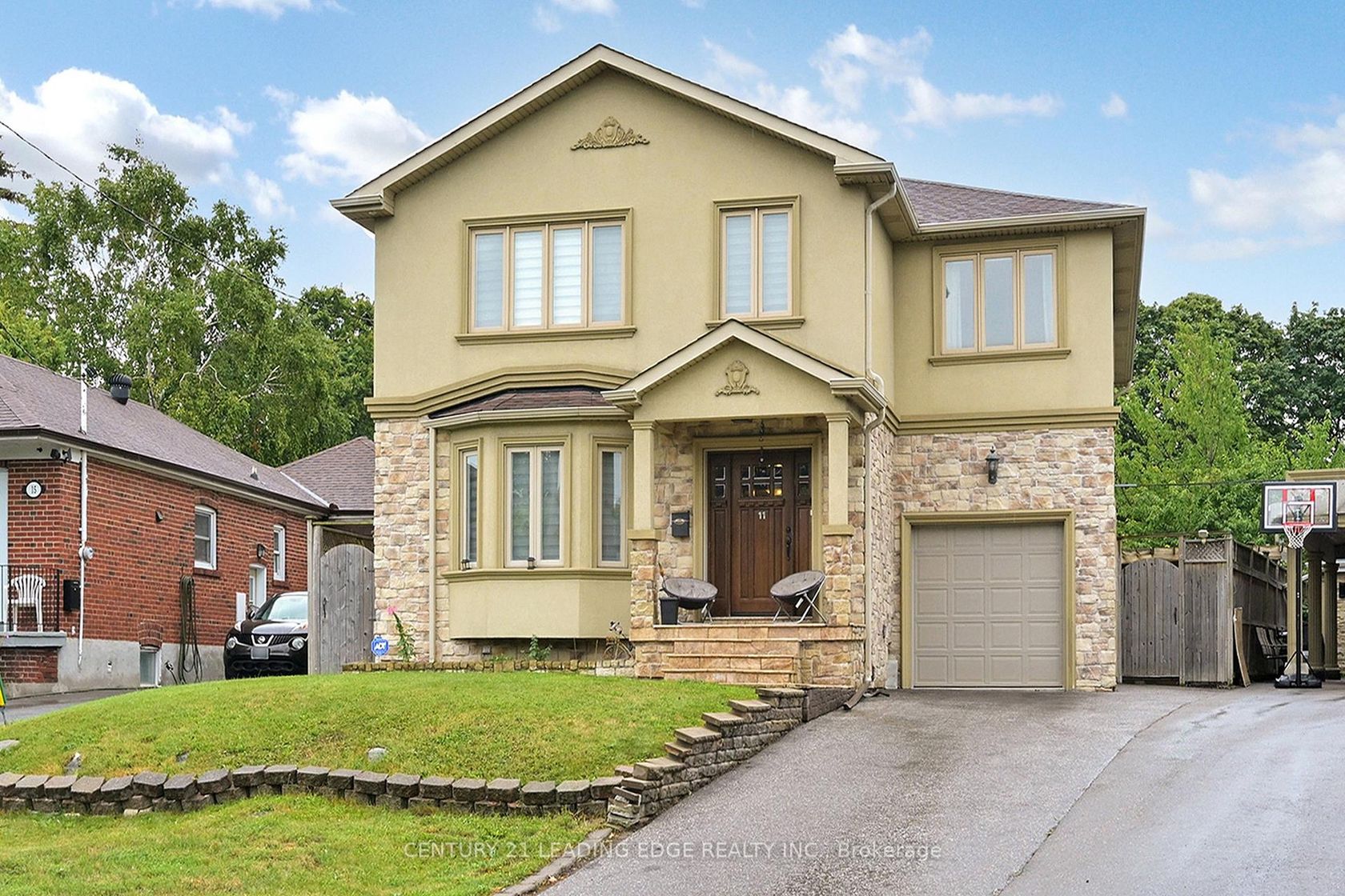 11 Bellvare Crescent, Maryvale, Toronto 