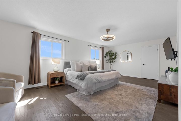 Photo 27 at 2938 Mulberry Drive, CV Clearview, Oakville