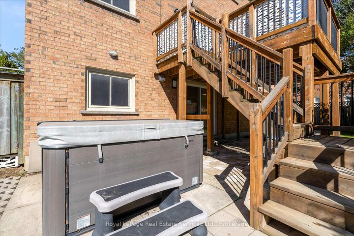 Photo 44 at 2938 Mulberry Drive, CV Clearview, Oakville