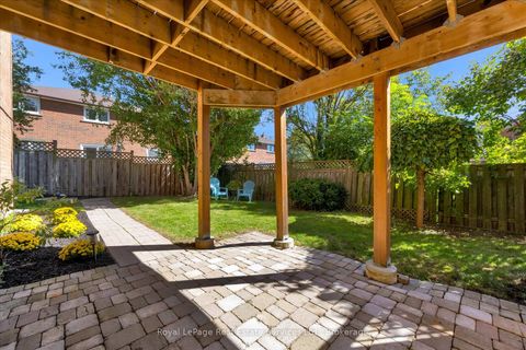 Photo 41 at 2938 Mulberry Drive, CV Clearview, Oakville