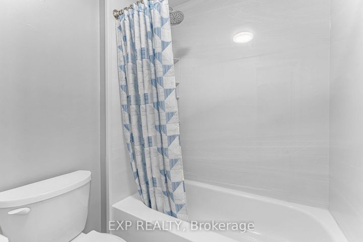Photo 24 at 70 - 6797 Formentera Avenue, Meadowvale, Mississauga