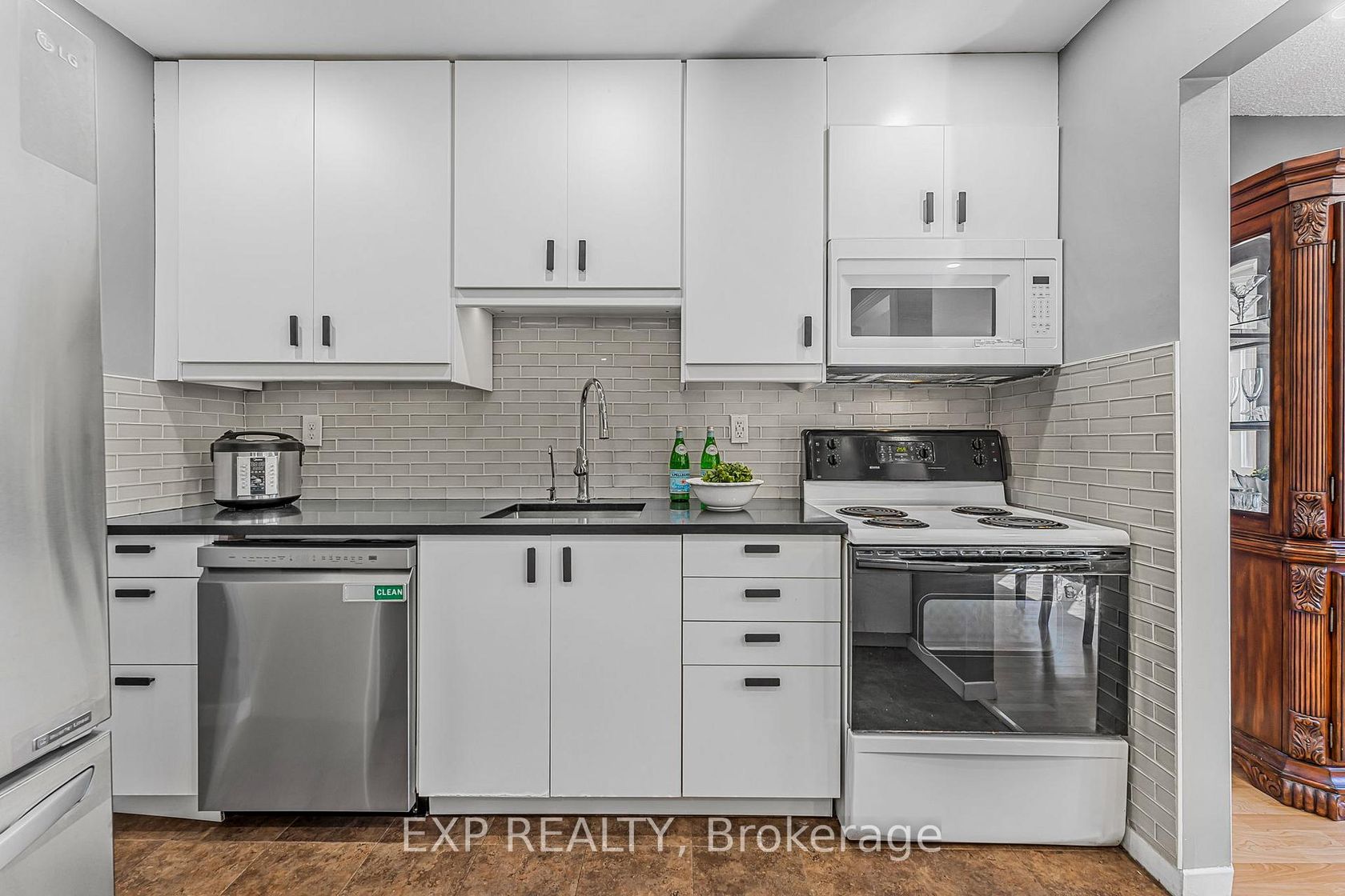 70 - 6797 Formentera Avenue, Meadowvale, Mississauga 2