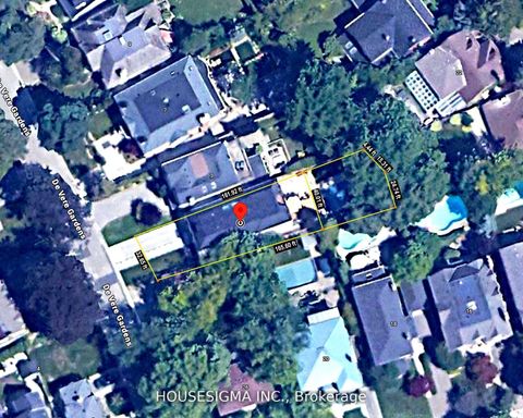 Photo 2 at 1 De Vere Gardens, Nortown, Toronto