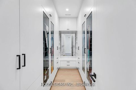 Photo 26 at 1 De Vere Gardens, Nortown, Toronto