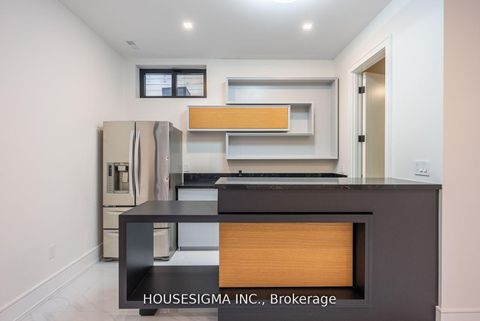 Photo 30 at 1 De Vere Gardens, Nortown, Toronto