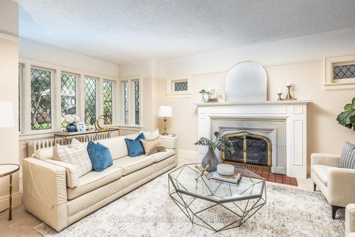 Photo 3 at 193 Glenview Avenue, Lawrence Park South, Toronto