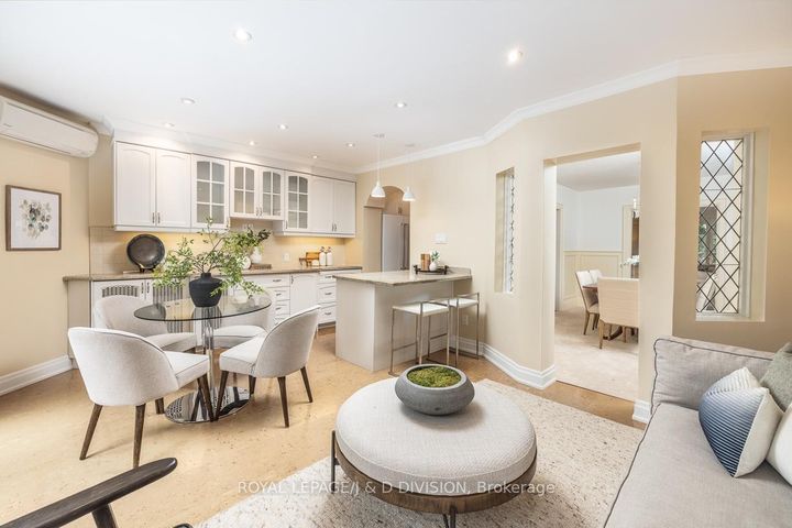Photo 13 at 193 Glenview Avenue, Lawrence Park South, Toronto