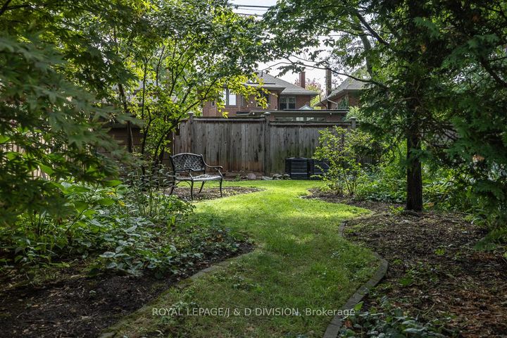 Photo 34 at 193 Glenview Avenue, Lawrence Park South, Toronto