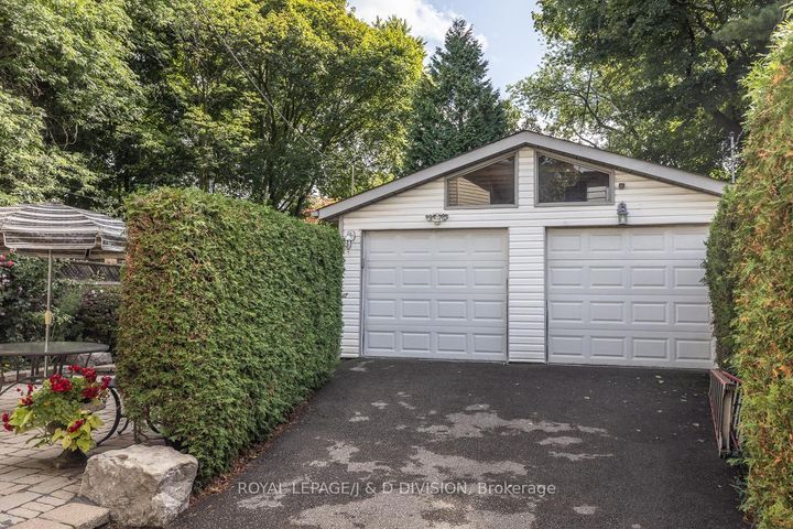 Photo 35 at 193 Glenview Avenue, Lawrence Park South, Toronto