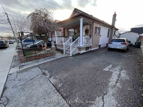 Photo 5 at 244 Rosethorn Avenue, Eglinton West, Toronto