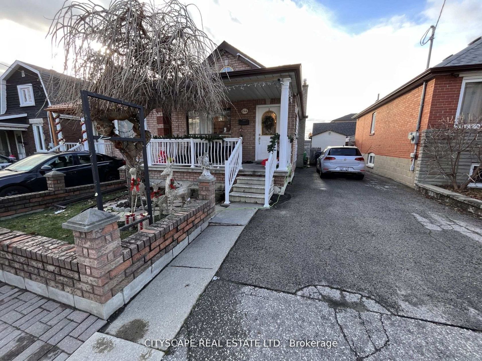 244 Rosethorn Avenue, Eglinton West, Toronto 