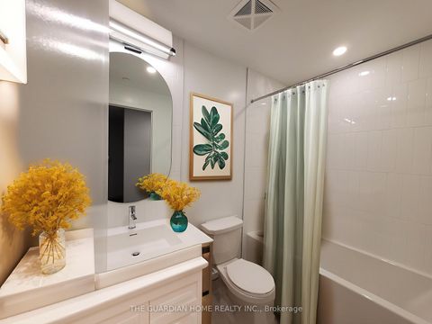 Photo 6 at B216 - 7950 Bathurst Street, Beverley Glen, Vaughan