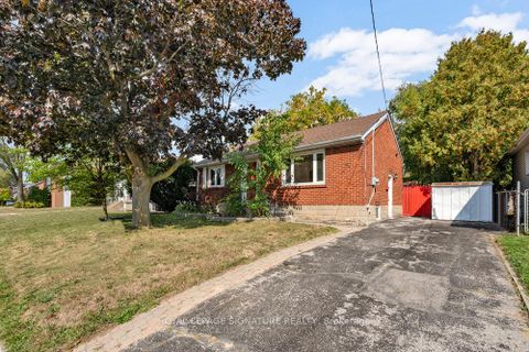 Photo 1 at 75 Westbourne Avenue, Birchmount, Toronto