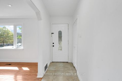 Photo 6 at 75 Westbourne Avenue, Birchmount, Toronto