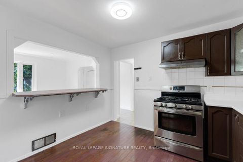 Photo 14 at 75 Westbourne Avenue, Birchmount, Toronto