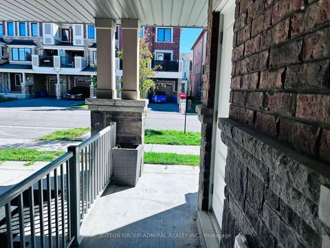 Photo 1 at 14 McGrath Avenue, Rural Richmond Hill, Richmond Hill