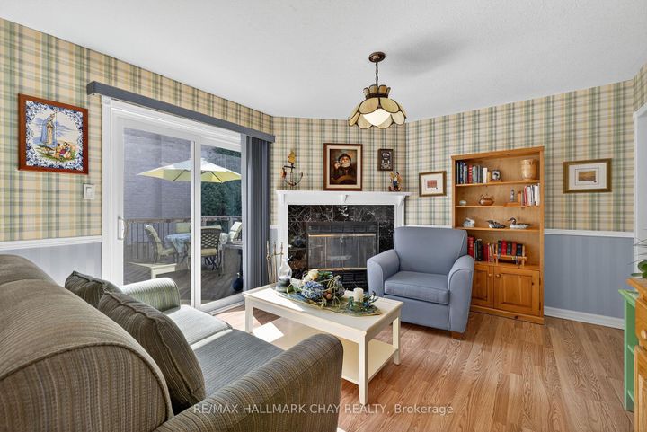 Photo 10 at 78 Collings Avenue, Bradford, Bradford West Gwillimbury