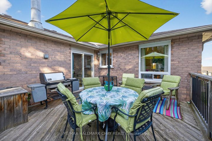Photo 23 at 78 Collings Avenue, Bradford, Bradford West Gwillimbury