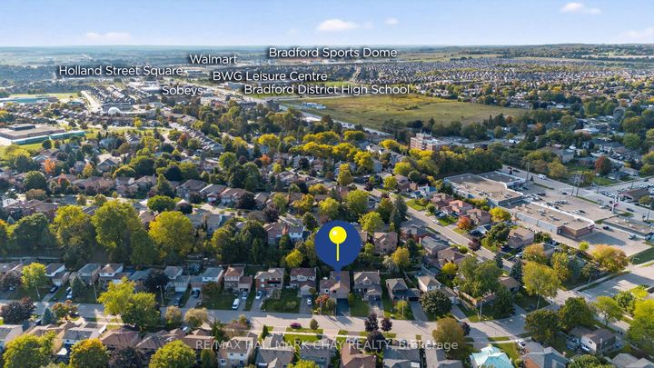 Photo 27 at 78 Collings Avenue, Bradford, Bradford West Gwillimbury