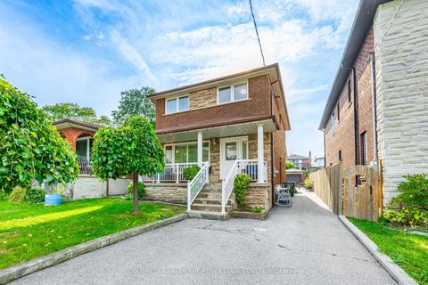 Photo 1 at 64 Winter Avenue, Kennedy Park, Toronto