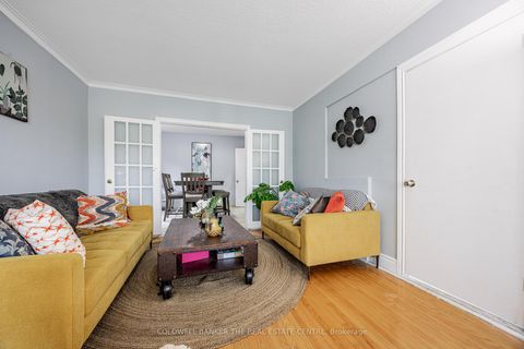 Photo 4 at 64 Winter Avenue, Kennedy Park, Toronto