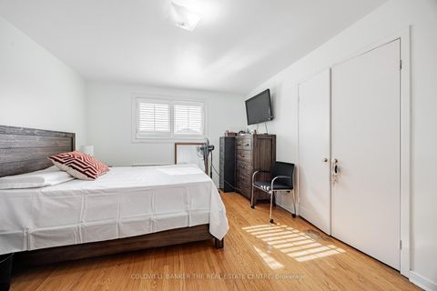 Photo 14 at 64 Winter Avenue, Kennedy Park, Toronto