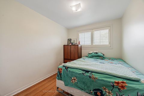 Photo 16 at 64 Winter Avenue, Kennedy Park, Toronto