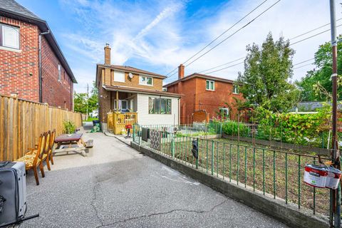 Photo 26 at 64 Winter Avenue, Kennedy Park, Toronto