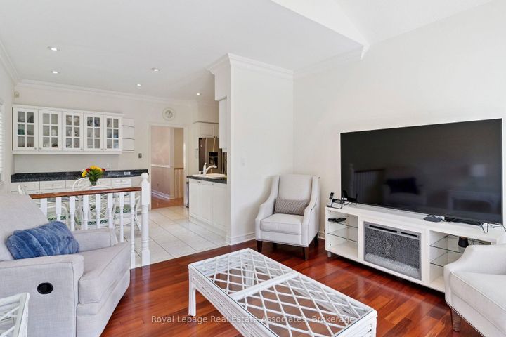 Photo 21 at 7 Powder Mill Court, Wellington, Brampton