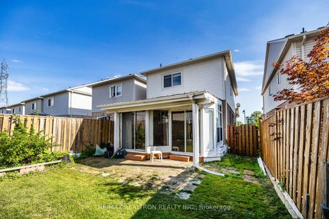 Photo 8 at 32 Samandria Avenue, Taunton North, Whitby