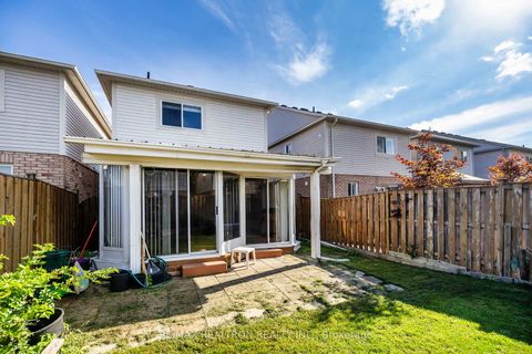Photo 9 at 32 Samandria Avenue, Taunton North, Whitby