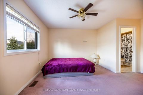 Photo 14 at 32 Samandria Avenue, Taunton North, Whitby