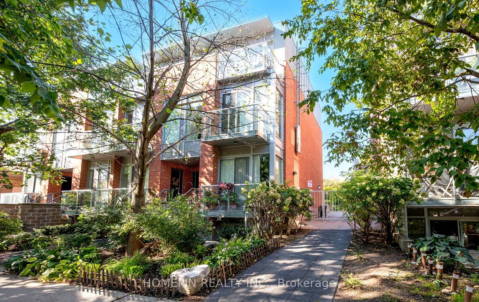 4 - 38 Boston Avenue, South Riverdale, Toronto 2