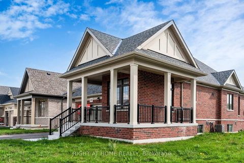 Photo 1 at 239 Wilcox Drive, Stayner, Clearview