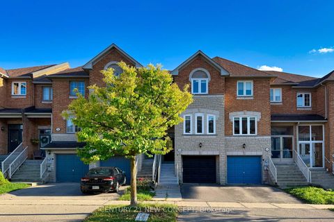 Photo 1 at 100 Coburg Crescent, Langstaff, Richmond Hill