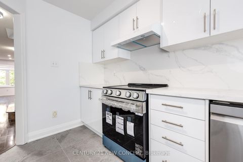 Photo 8 at 100 Coburg Crescent, Langstaff, Richmond Hill