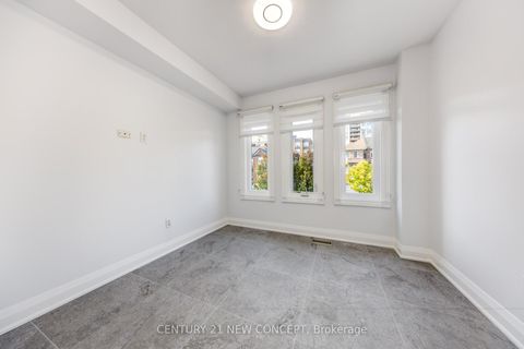 Photo 10 at 100 Coburg Crescent, Langstaff, Richmond Hill