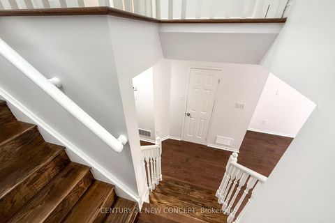 Photo 17 at 100 Coburg Crescent, Langstaff, Richmond Hill