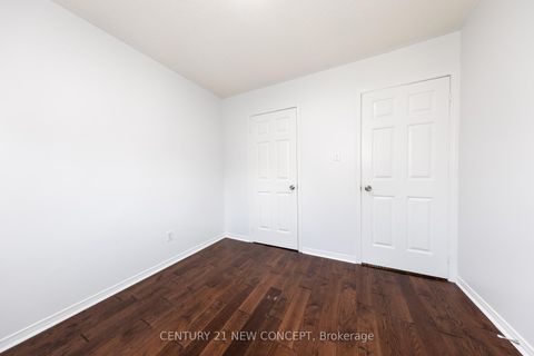 Photo 29 at 100 Coburg Crescent, Langstaff, Richmond Hill