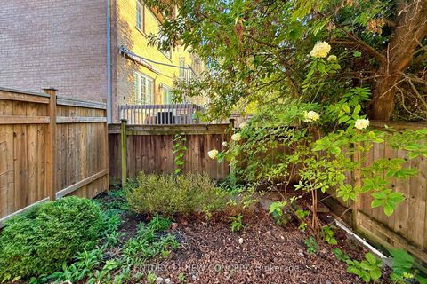 Photo 36 at 100 Coburg Crescent, Langstaff, Richmond Hill