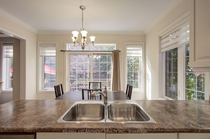 Photo 12 at 3308 Granite Gate, Alton, Burlington