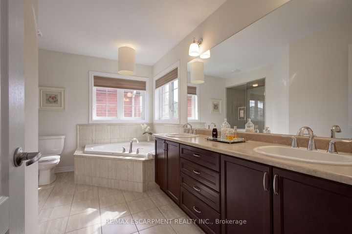 Photo 24 at 3308 Granite Gate, Alton, Burlington