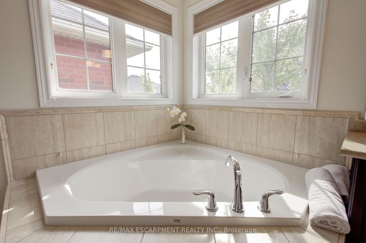 Photo 26 at 3308 Granite Gate, Alton, Burlington